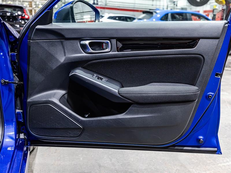2022 Honda Civic - Image 16