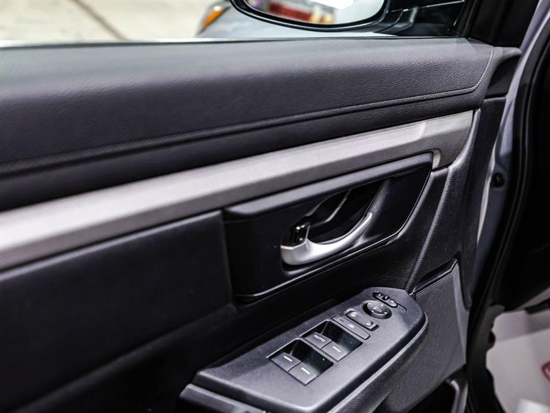 2019 Honda CR-V - Image 11