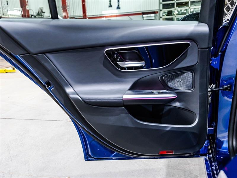 2022 Mercedes-Benz C-Class - Image 12