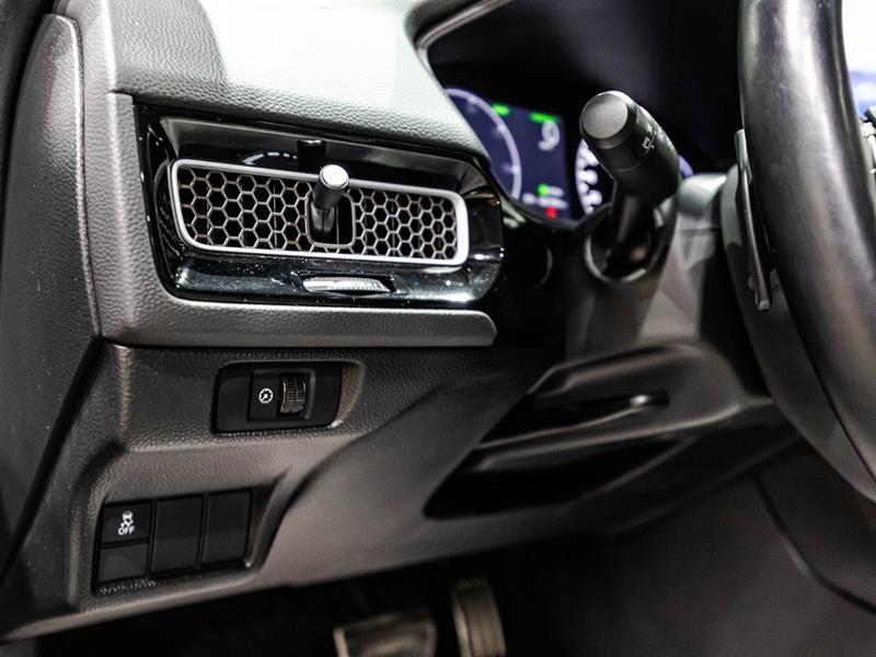 2025 Honda Civic - Image 21