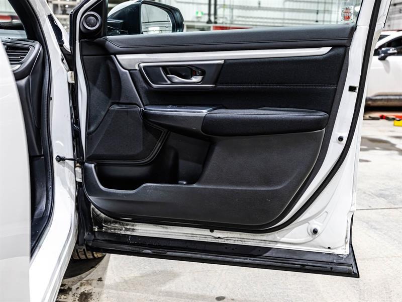 2022 Honda CR-V - Image 17