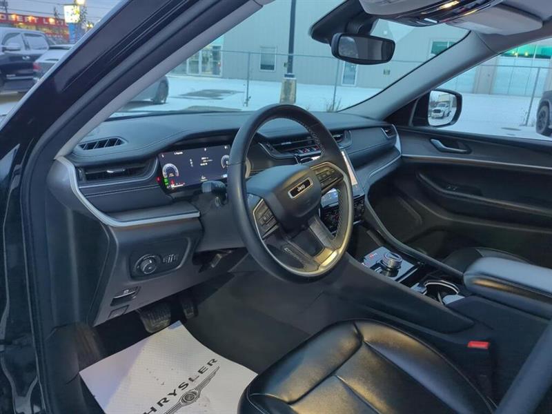 jeep Grand Cherokee L 2023 - 16