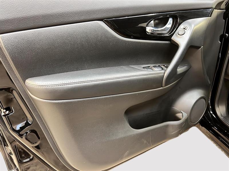 nissan Qashqai 2023 - 25