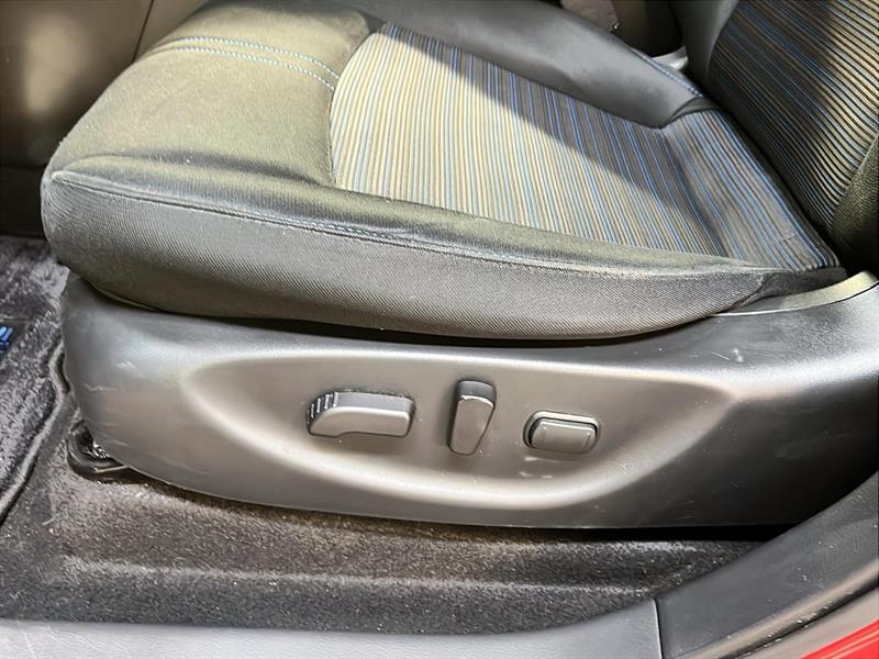 nissan LEAF 2023 - 24