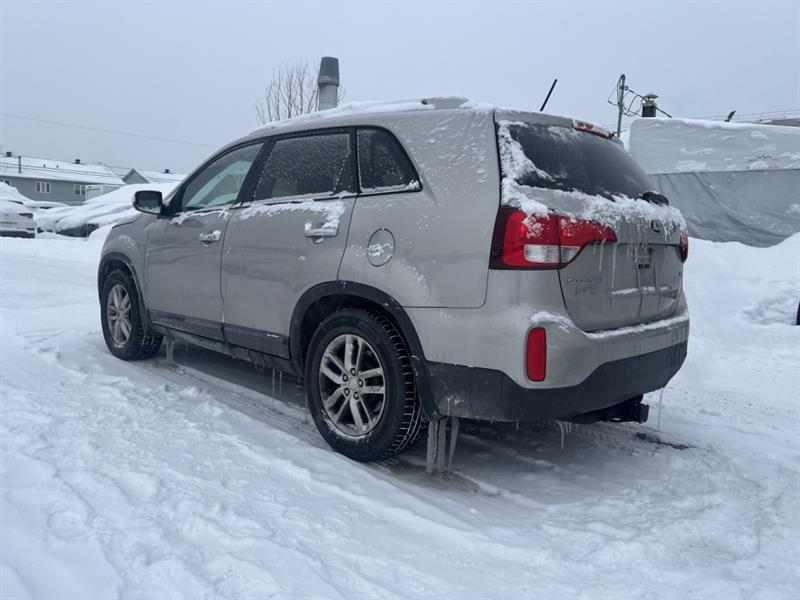 kia Sorento 2015 - 8