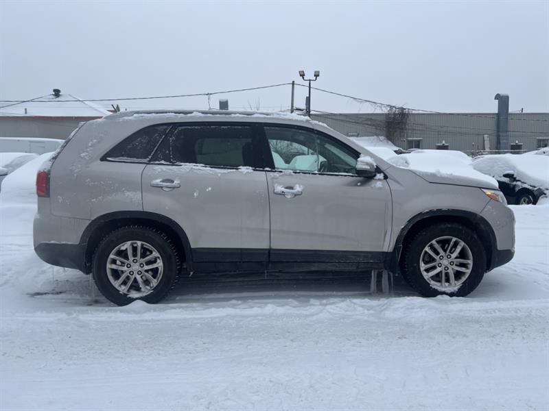 kia Sorento 2015 - 10