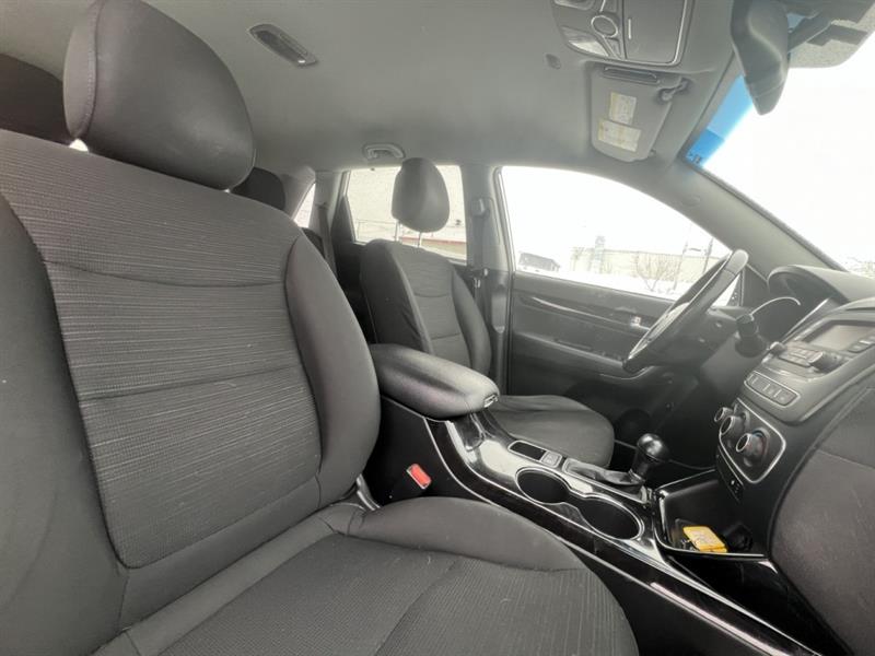 kia Sorento 2015 - 25