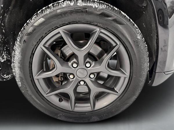 jeep Grand Cherokee 2020 - 11