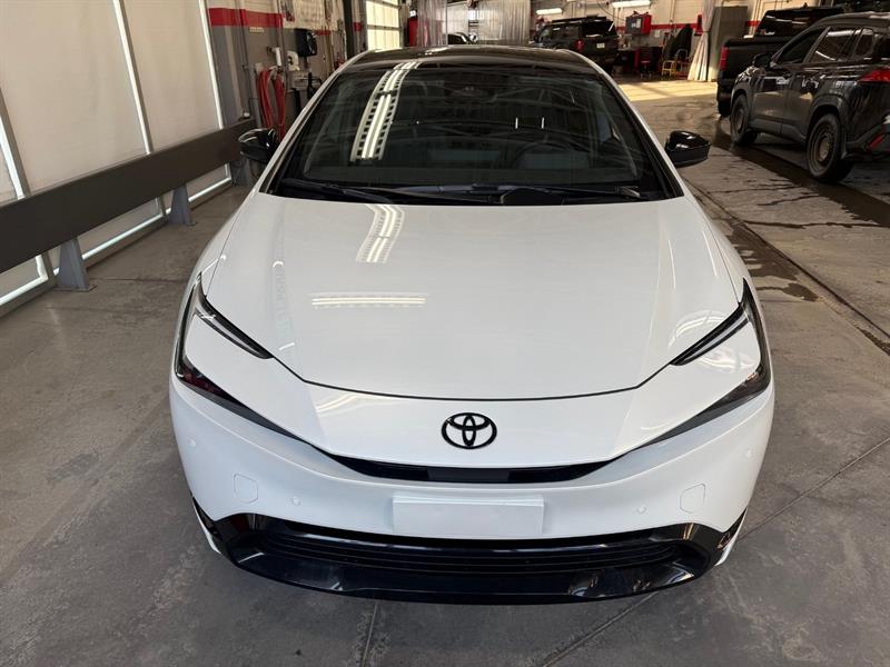 toyota Prius Plug-in Hybrid 2026 - 2