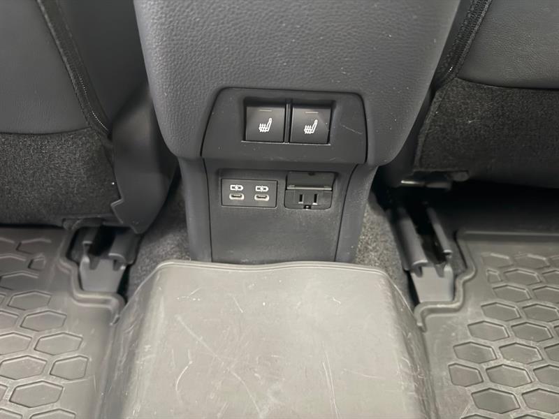 toyota Prius Plug-in Hybrid 2026 - 13