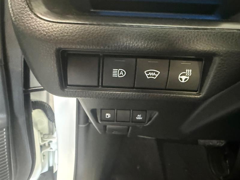 toyota Prius Plug-in Hybrid 2026 - 18