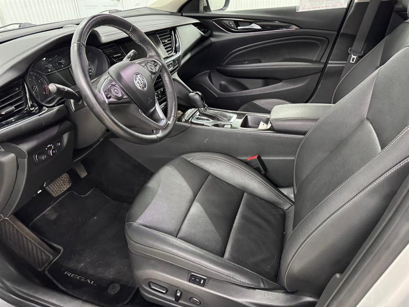 buick Regal Sportback 2019 - 13