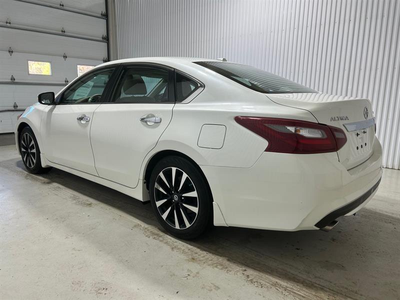 nissan Altima 2018 - 8