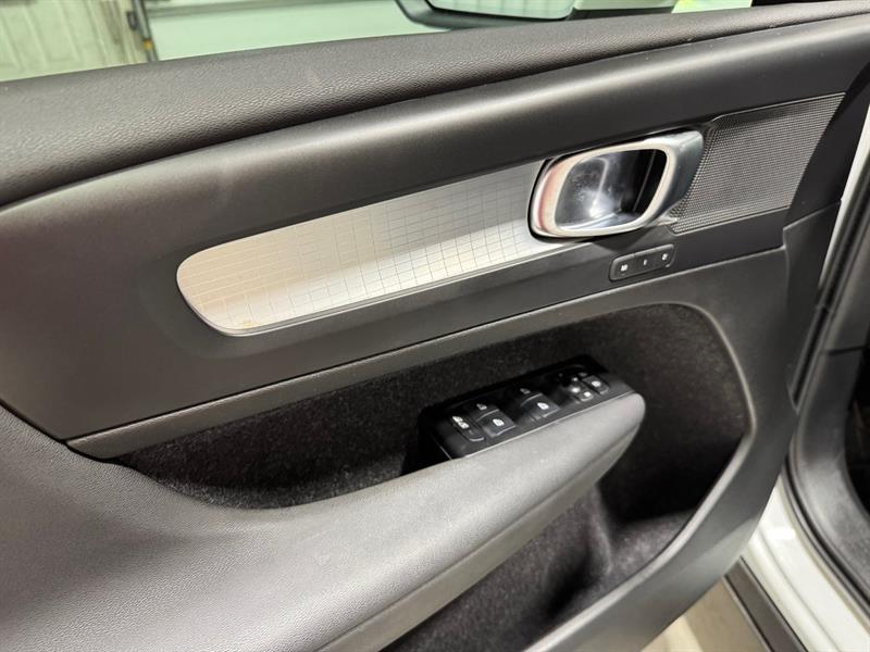 volvo XC40 2021 - 13