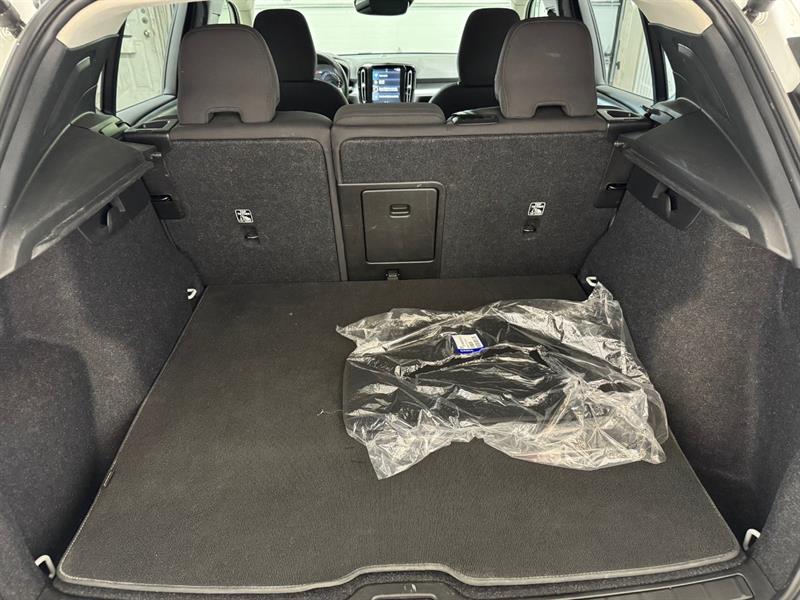 volvo XC40 2021 - 17