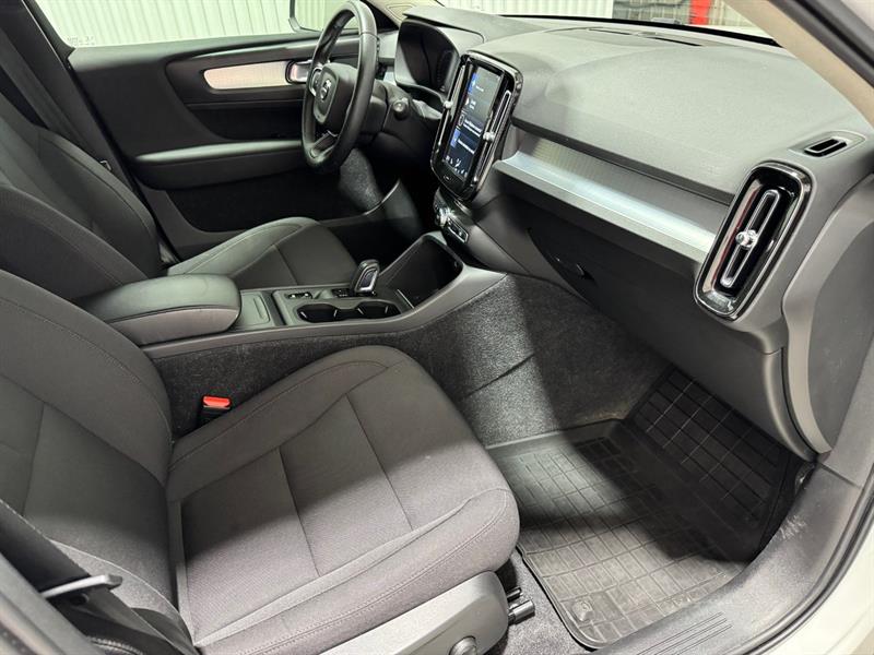 volvo XC40 2021 - 18