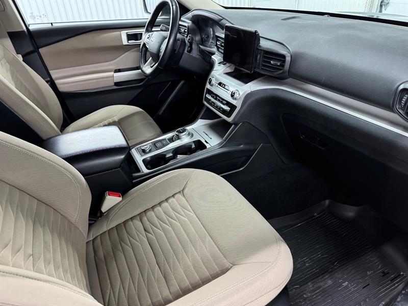 ford Explorer 2020 - 24