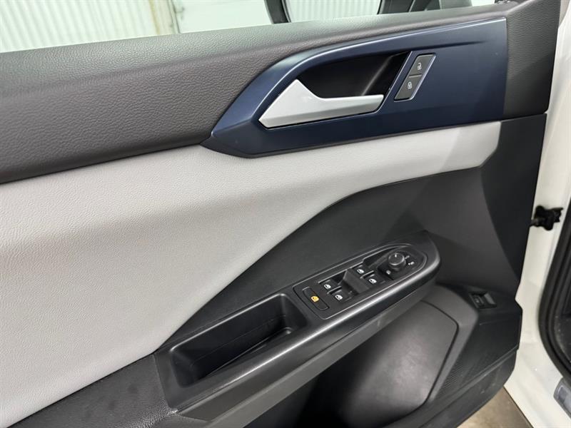 volkswagen Taos 2023 - 16