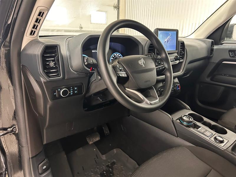 ford Bronco Sport 2023 - 13