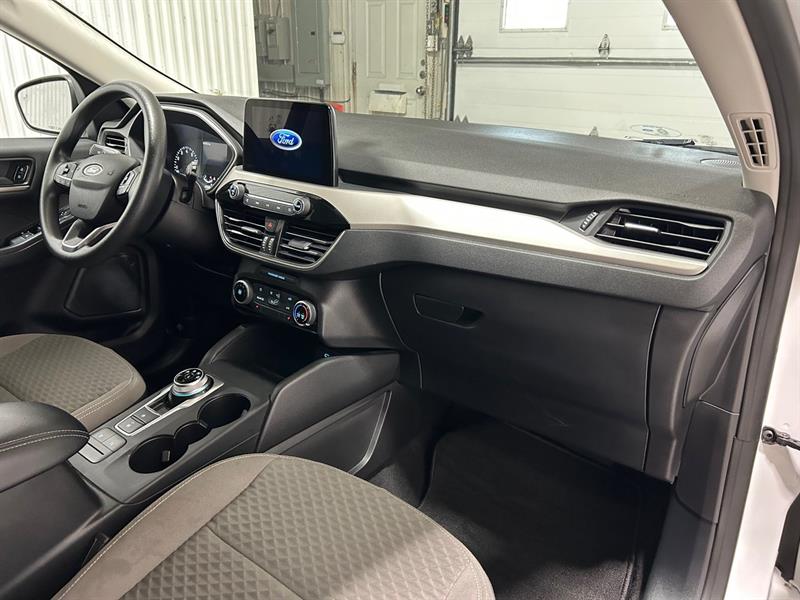 ford Escape 2022 - 18