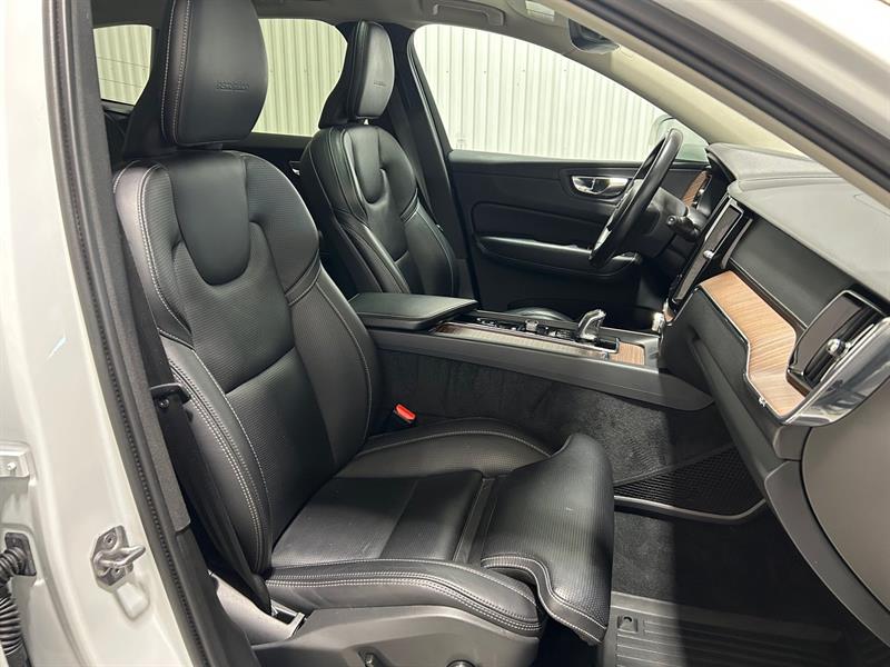 volvo XC60 2019 - 20