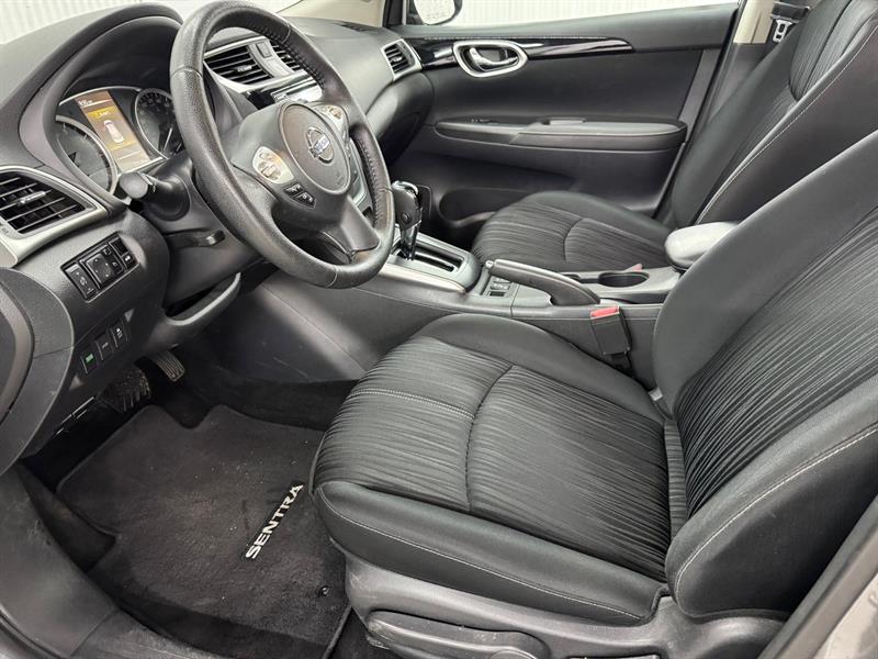 nissan Sentra 2018 - 13