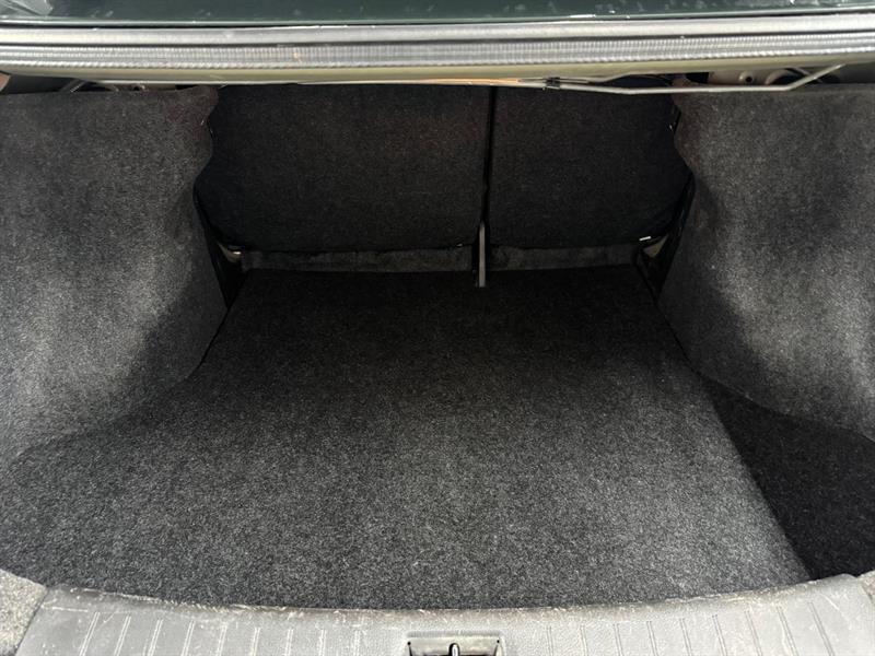 nissan Sentra 2018 - 24