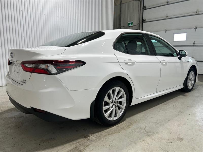 toyota Camry 2021 - 5