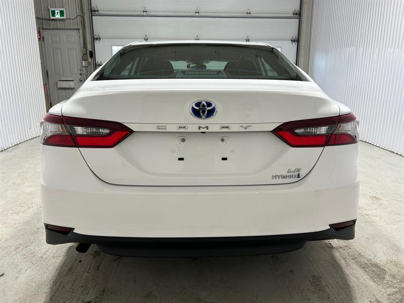 toyota Camry 2021 - 7