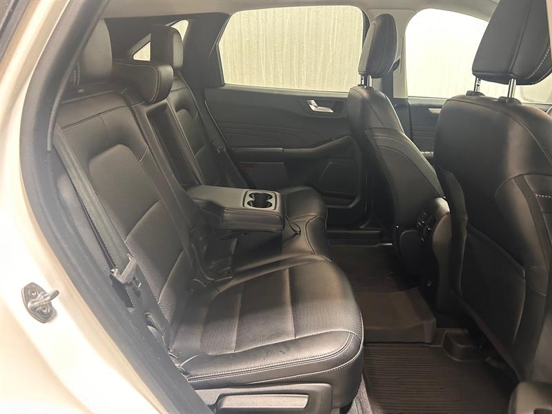 ford Escape 2021 - 18