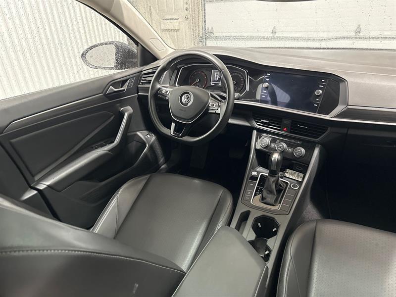volkswagen Jetta 2020 - 17