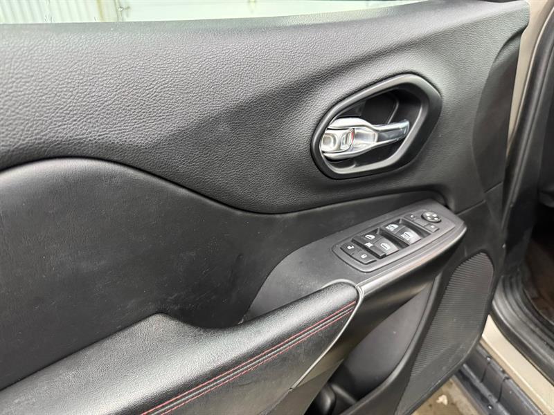 jeep Cherokee 2020 - 14