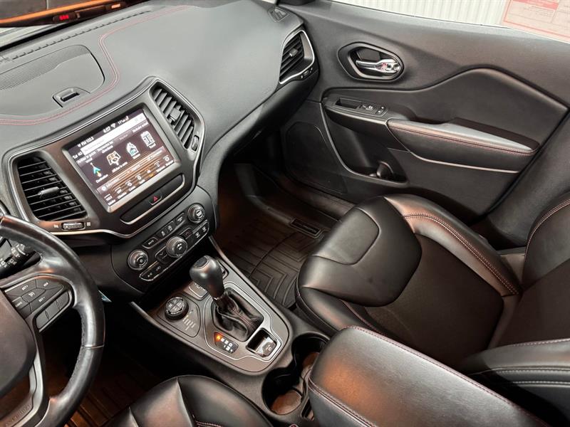 jeep Cherokee 2020 - 22