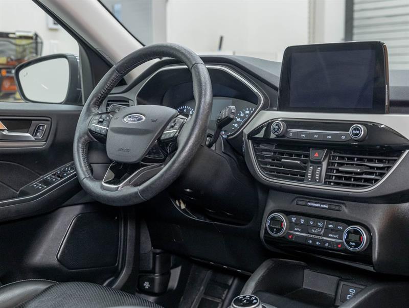 ford Escape 2021 - 25