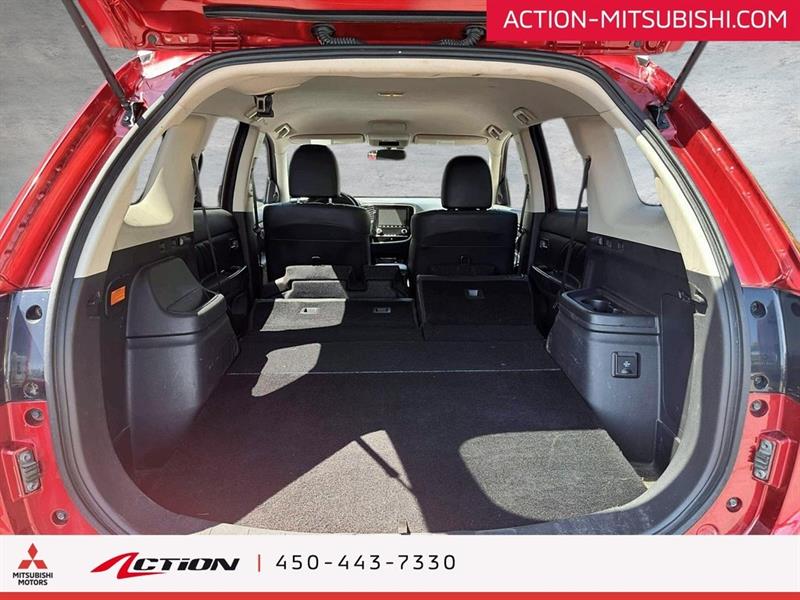mitsubishi Outlander rechargeable 2020 - 13