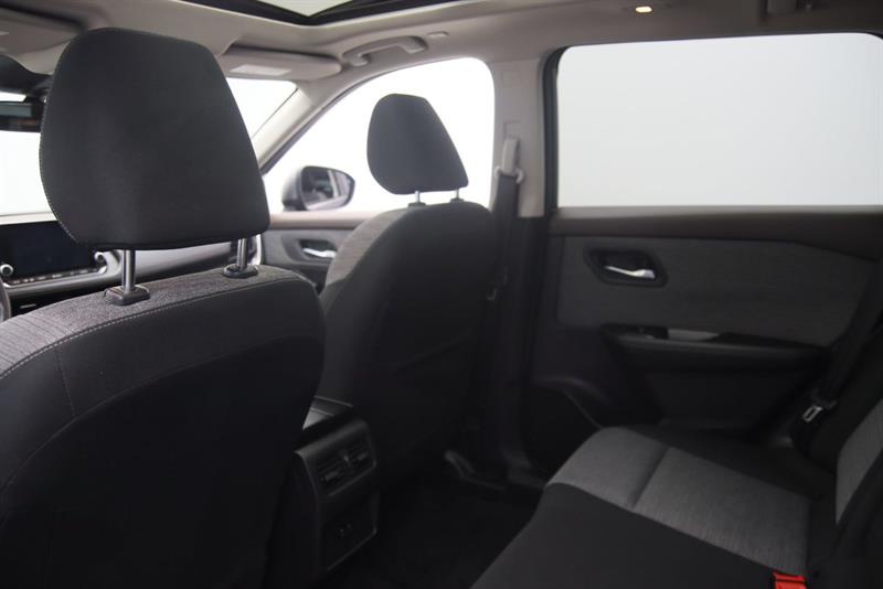 nissan Rogue 2023 - 9