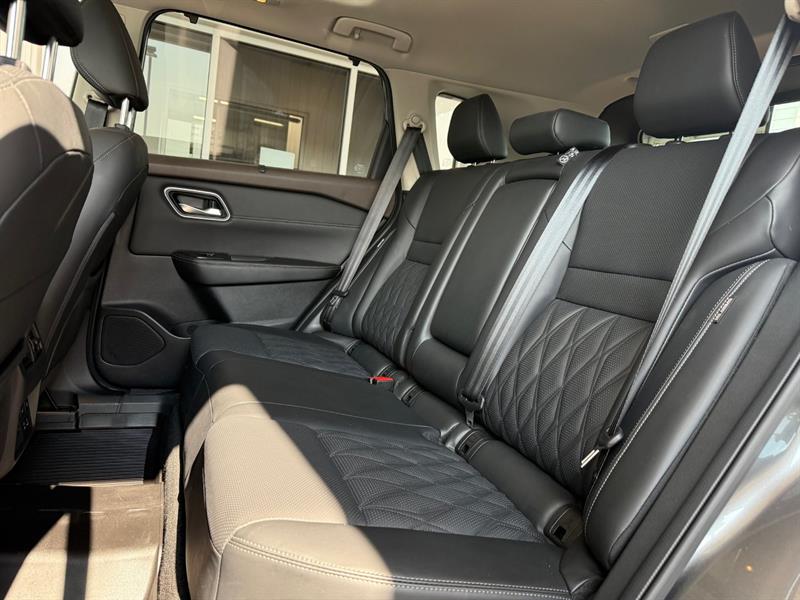 nissan Rogue 2023 - 40