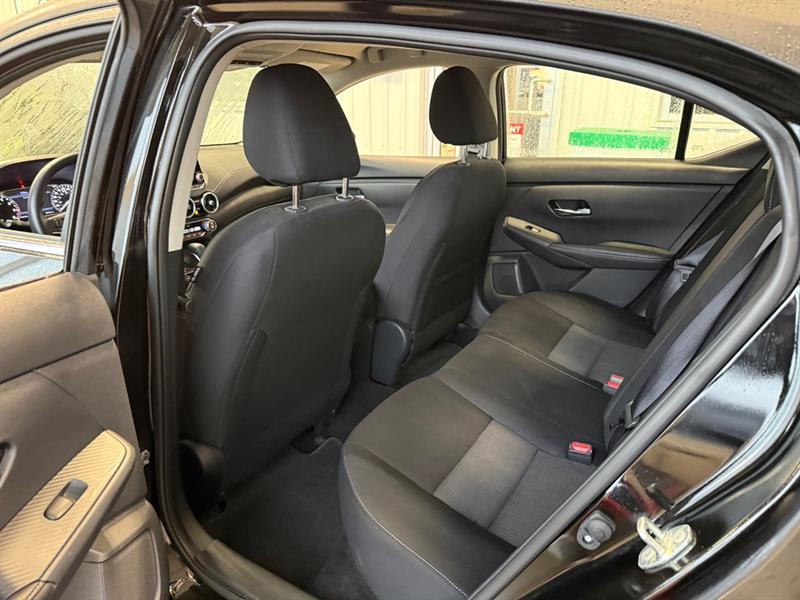 nissan Sentra 2023 - 32