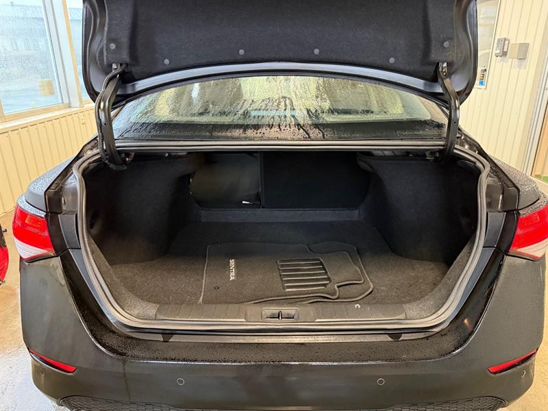 nissan Sentra 2023 - 36