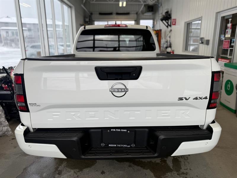 nissan Frontier 2023 - 5