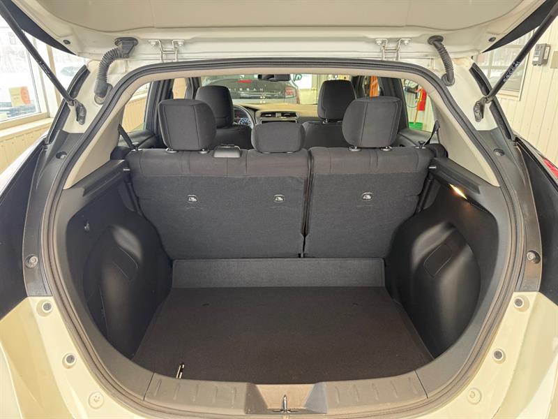 nissan LEAF 2025 - 37