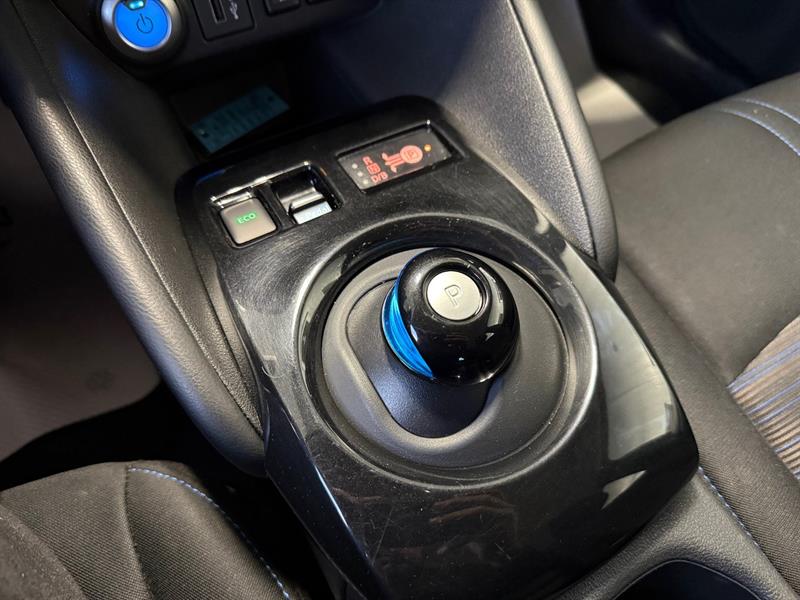 nissan LEAF 2023 - 30