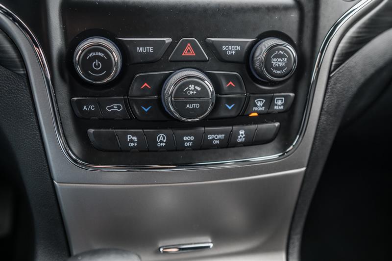 jeep Grand Cherokee 2020 - 23