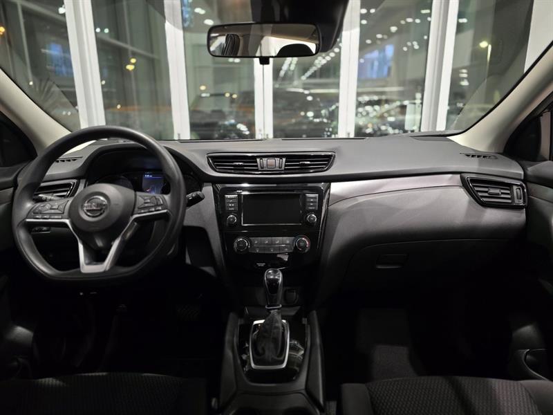 nissan Qashqai 2020 - 11