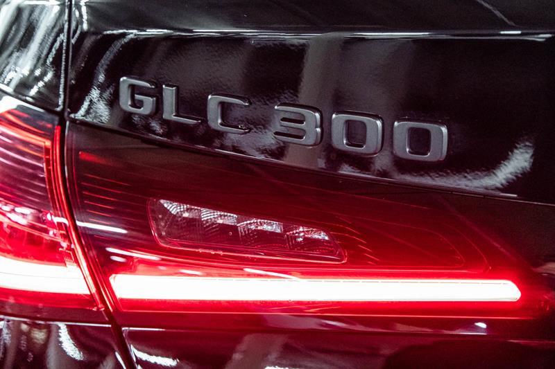 2025 Mercedes-Benz GLC - Image 14