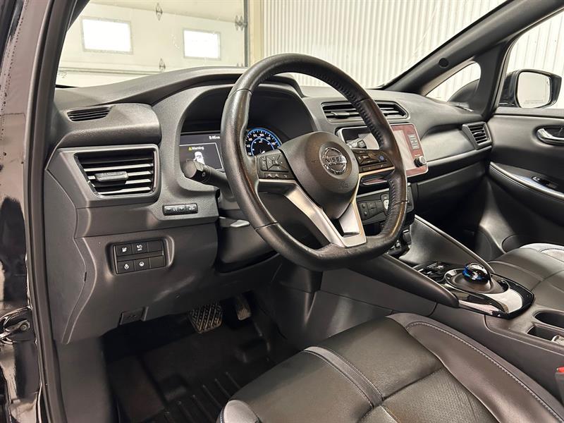 2022 Nissan Leaf - Image 13