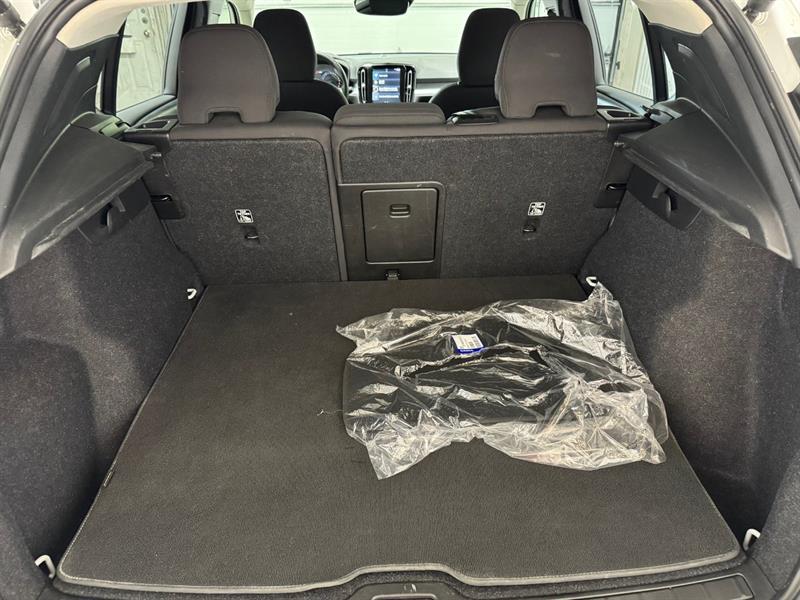 2021 Volvo C40 - Image 17