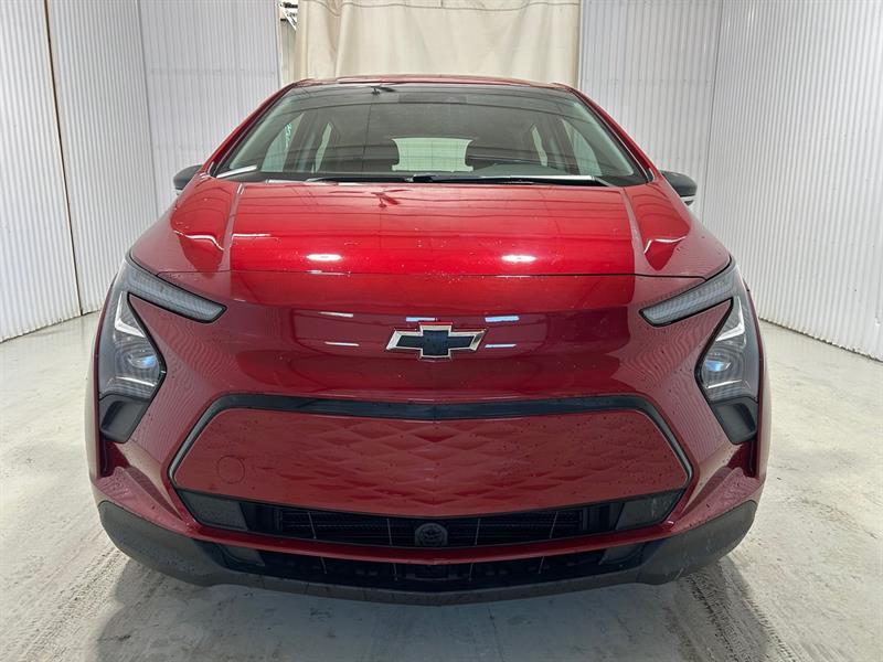 2023 Chevrolet Bolt - Image 2