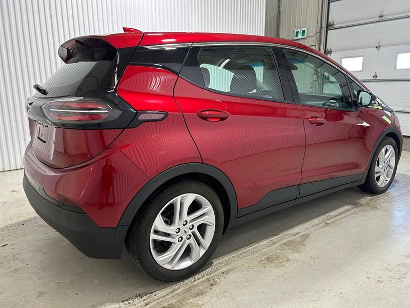 2023 Chevrolet Bolt - Image 5