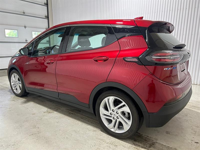 2023 Chevrolet Bolt - Image 8